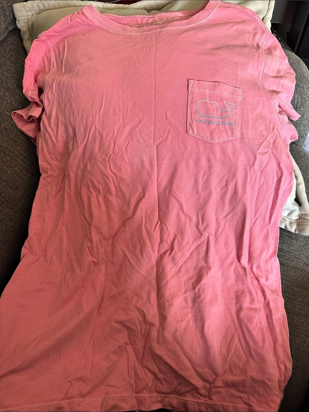 vineyard vines Short-Sleeve Whale Pocket Tee Pink Size Medium